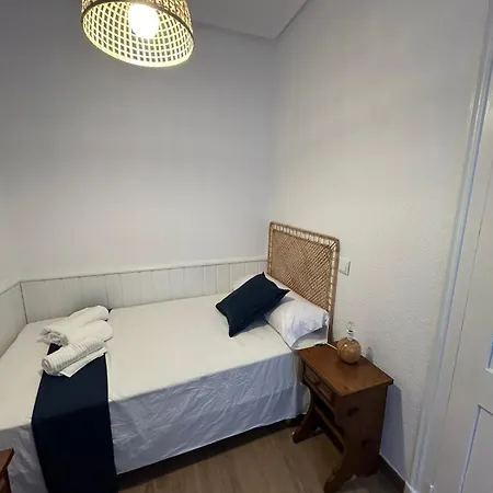 La Aldea 3 , Centro De * Comillas