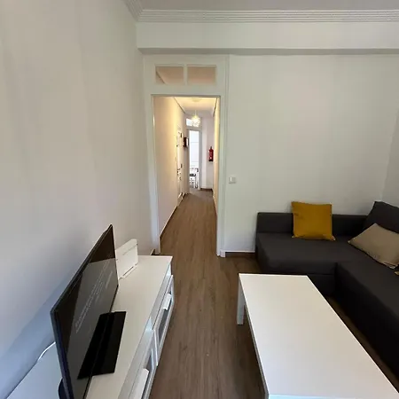 La Aldea 3 , Centro De Comillas