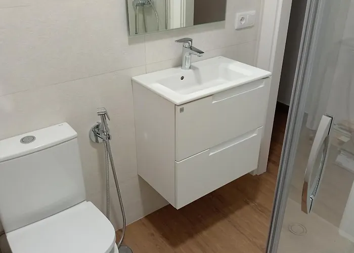 La Aldea 3 , Centro De Y Parking Publico * Комильяс